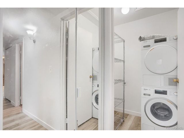 8335 Fairmount Dr 2-204, Denver, CO 80247