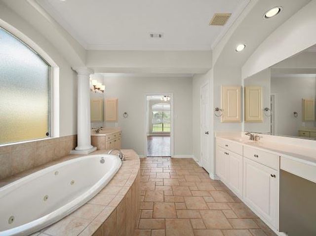 3819 Rivermoss Lane, Katy, TX 77494