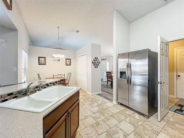 3850 PLANTATION BOULEVARD, Leesburg, FL 34748