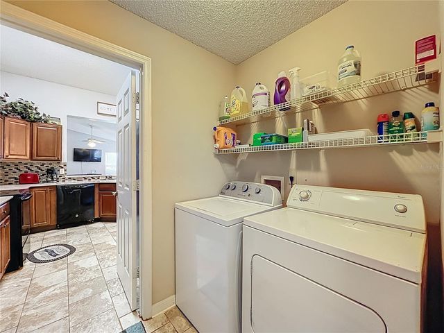 3850 PLANTATION BOULEVARD, Leesburg, FL 34748