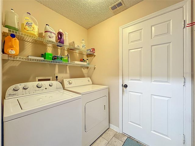 3850 PLANTATION BOULEVARD, Leesburg, FL 34748