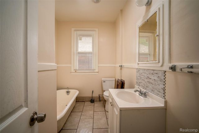 3970 Helen Street, Detroit, MI 48207