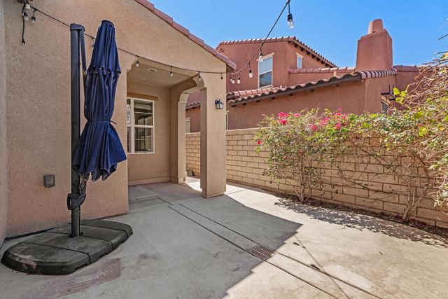 585 Via De La Paz, Palm Desert, CA 92211