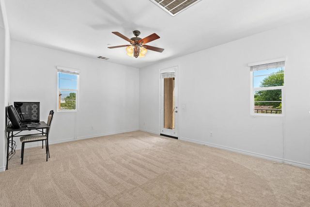 585 Via De La Paz, Palm Desert, CA 92211