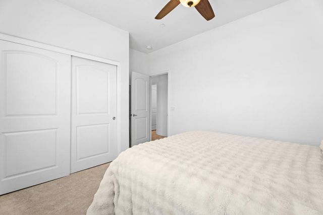 585 Via De La Paz, Palm Desert, CA 92211