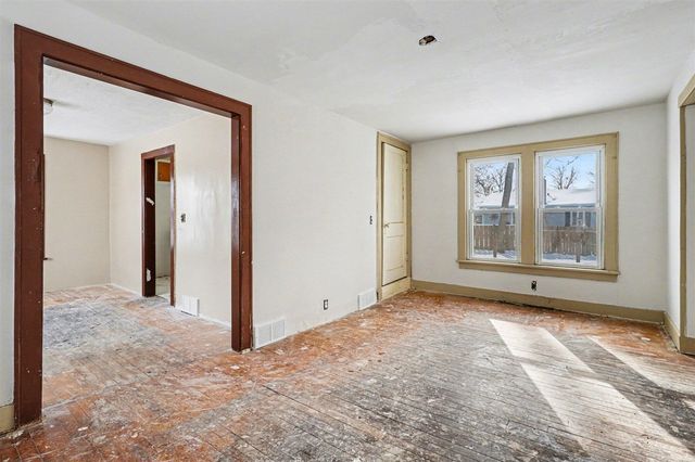 2206 Clarence Drive, Portage, MI 49002