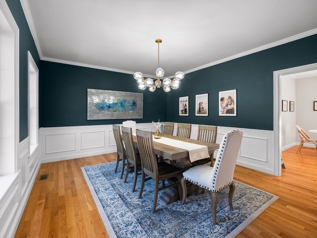 6 Genevieve Ln, Acton, MA 01720