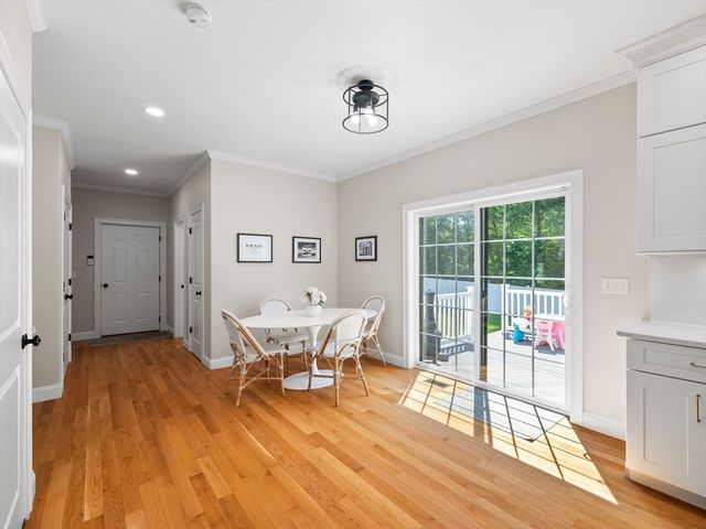 6 Genevieve Ln, Acton, MA 01720