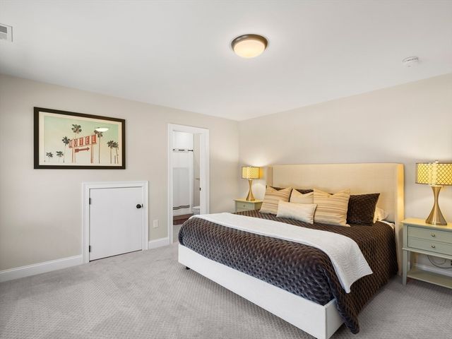 6 Genevieve Ln, Acton, MA 01720