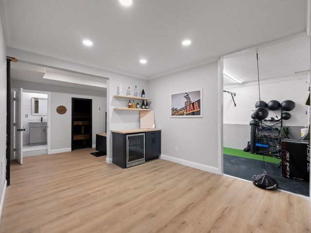 6 Genevieve Ln, Acton, MA 01720