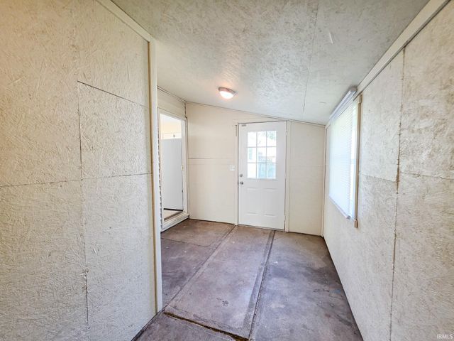 206 Homewood Avenue, Elkhart, IN 46516