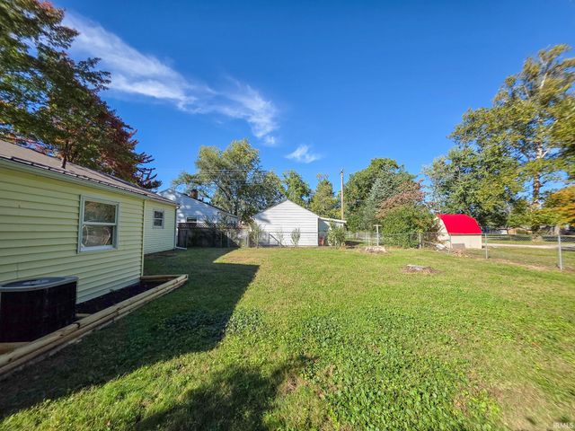 206 Homewood Avenue, Elkhart, IN 46516