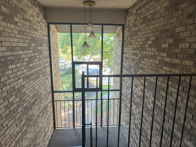 7215 Creekview Drive, Colerain Twp, OH 45247
