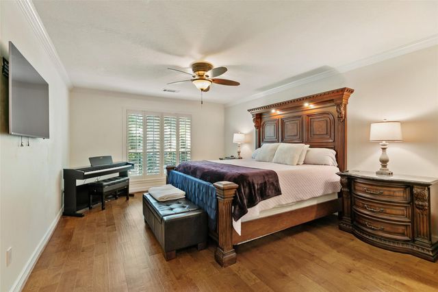 2206 Hickory Lawn Drive, Houston, TX 77077