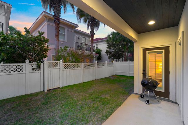 4736 Amhurst Circle, Destin, FL 32541