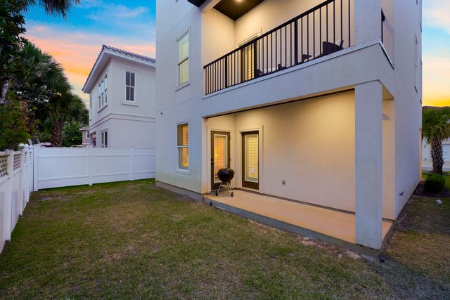 4736 Amhurst Circle, Destin, FL 32541