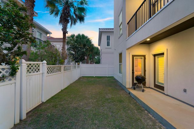 4736 Amhurst Circle, Destin, FL 32541
