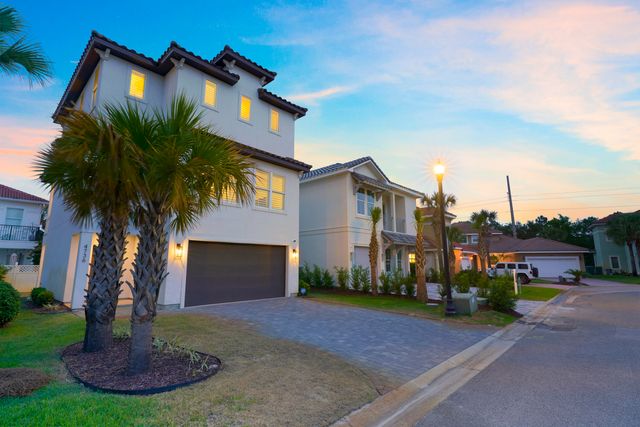 4736 Amhurst Circle, Destin, FL 32541