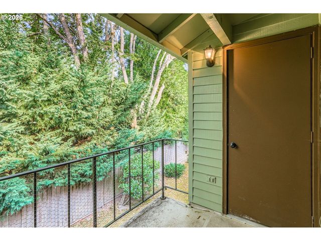 5160 Sw 180TH Ave, Beaverton, OR 97078