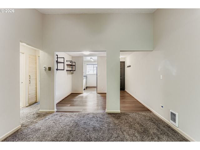 5160 Sw 180TH Ave, Beaverton, OR 97078