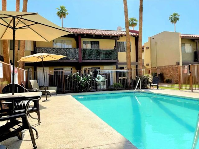 51080 Eisenhower 21, La Quinta, CA 92253