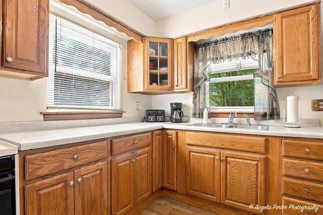 716 Kirkwood Avenue, Winthrop Harbor, IL 60096