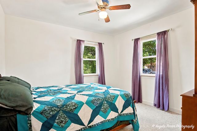 716 Kirkwood Avenue, Winthrop Harbor, IL 60096