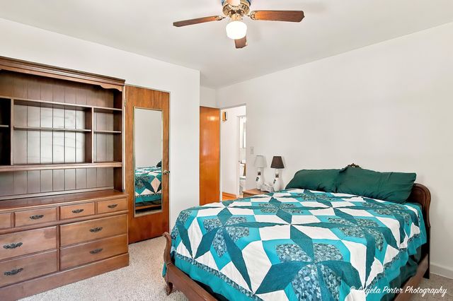 716 Kirkwood Avenue, Winthrop Harbor, IL 60096