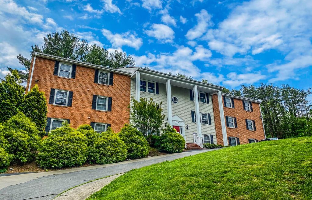4622 Grandin RD, Roanoke, VA 24018