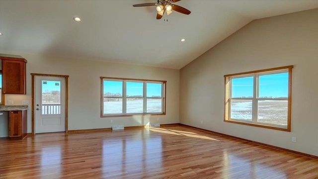 516 Church Street, Fall River, WI 53932