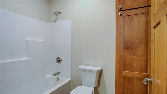 516 Church Street, Fall River, WI 53932