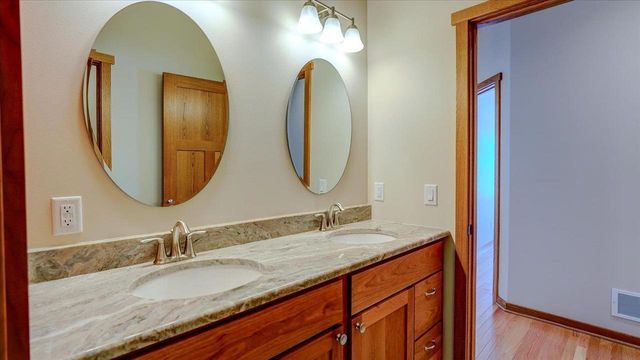 516 Church Street, Fall River, WI 53932