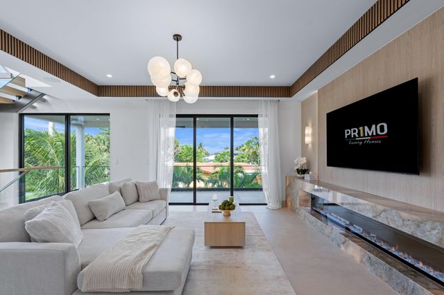 3099 Banyan Road B, Boca Raton, FL 33432