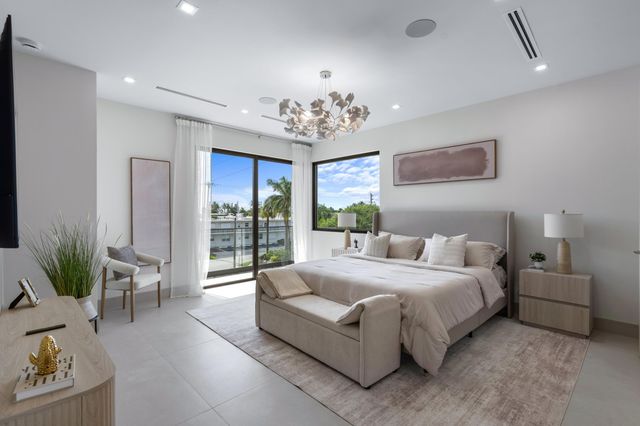 3099 Banyan Road B, Boca Raton, FL 33432