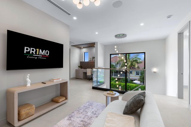 3099 Banyan Road B, Boca Raton, FL 33432