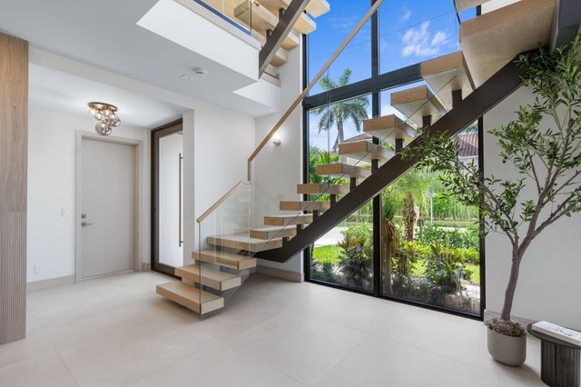 3099 Banyan Road B, Boca Raton, FL 33432