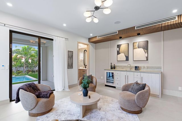 3099 Banyan Road B, Boca Raton, FL 33432