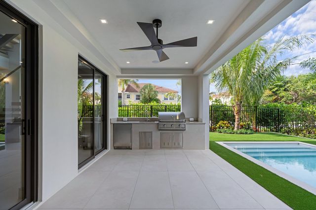 3099 Banyan Road B, Boca Raton, FL 33432