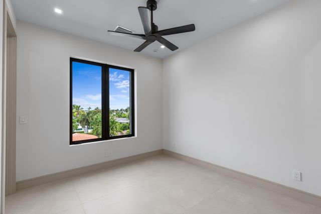 3099 Banyan Road B, Boca Raton, FL 33432