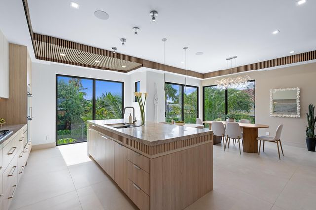 3099 Banyan Road B, Boca Raton, FL 33432