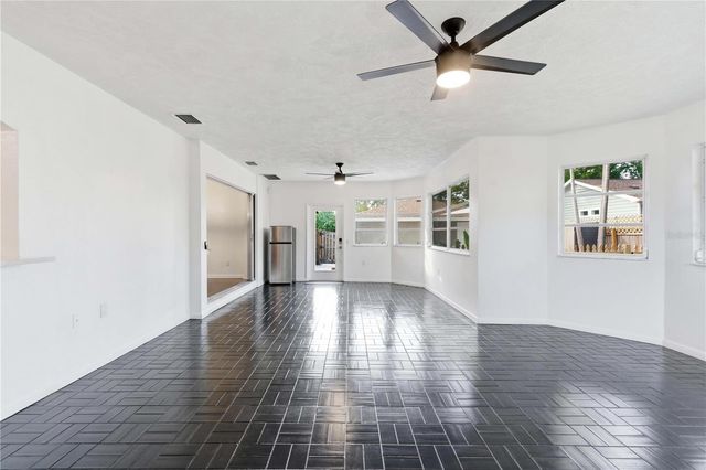 1540 WALNUT STREET, Clearwater, FL 33755