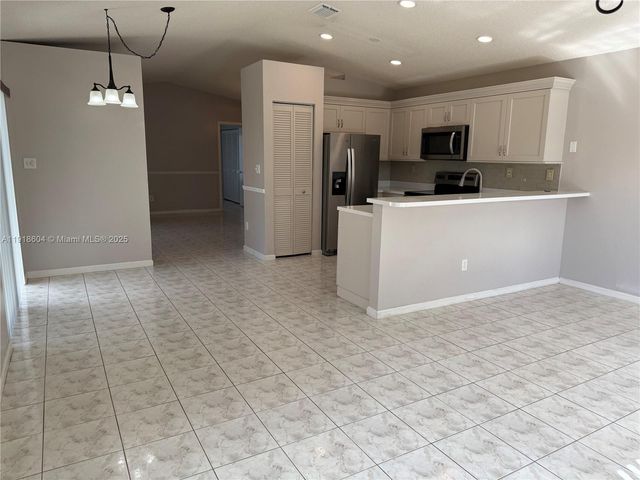 17449 SW 143rd Pl 0, Miami, FL 33177