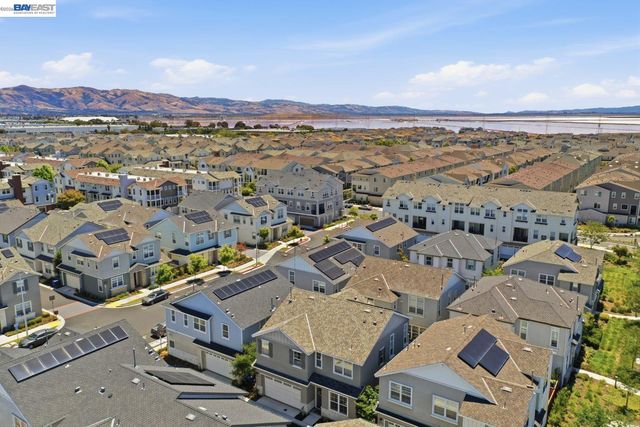 37515 Sea Bank Street, Newark, CA 94560