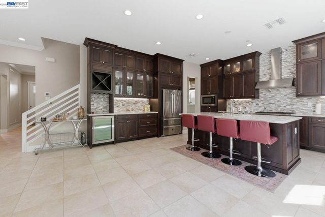 37515 Sea Bank Street, Newark, CA 94560