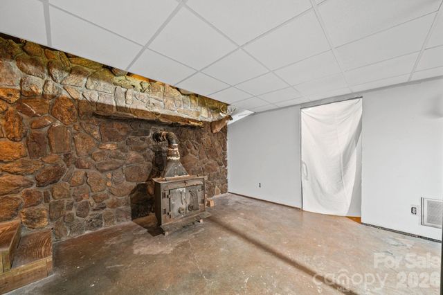 6643 Wards Gap Road, Casar, NC 28020