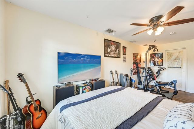 20 Maui CIR 20, Naples, FL 34112