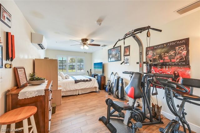 20 Maui CIR 20, Naples, FL 34112