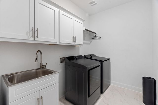 5713 Alamosa Clearing DR, Lakeway, TX 78738