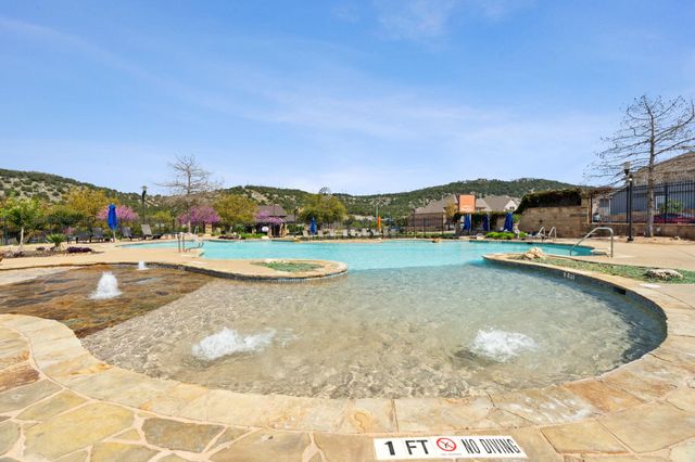 5713 Alamosa Clearing DR, Lakeway, TX 78738