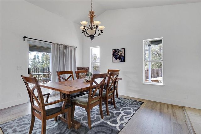 18744 Joseph Dr, Grass Valley, CA 95949